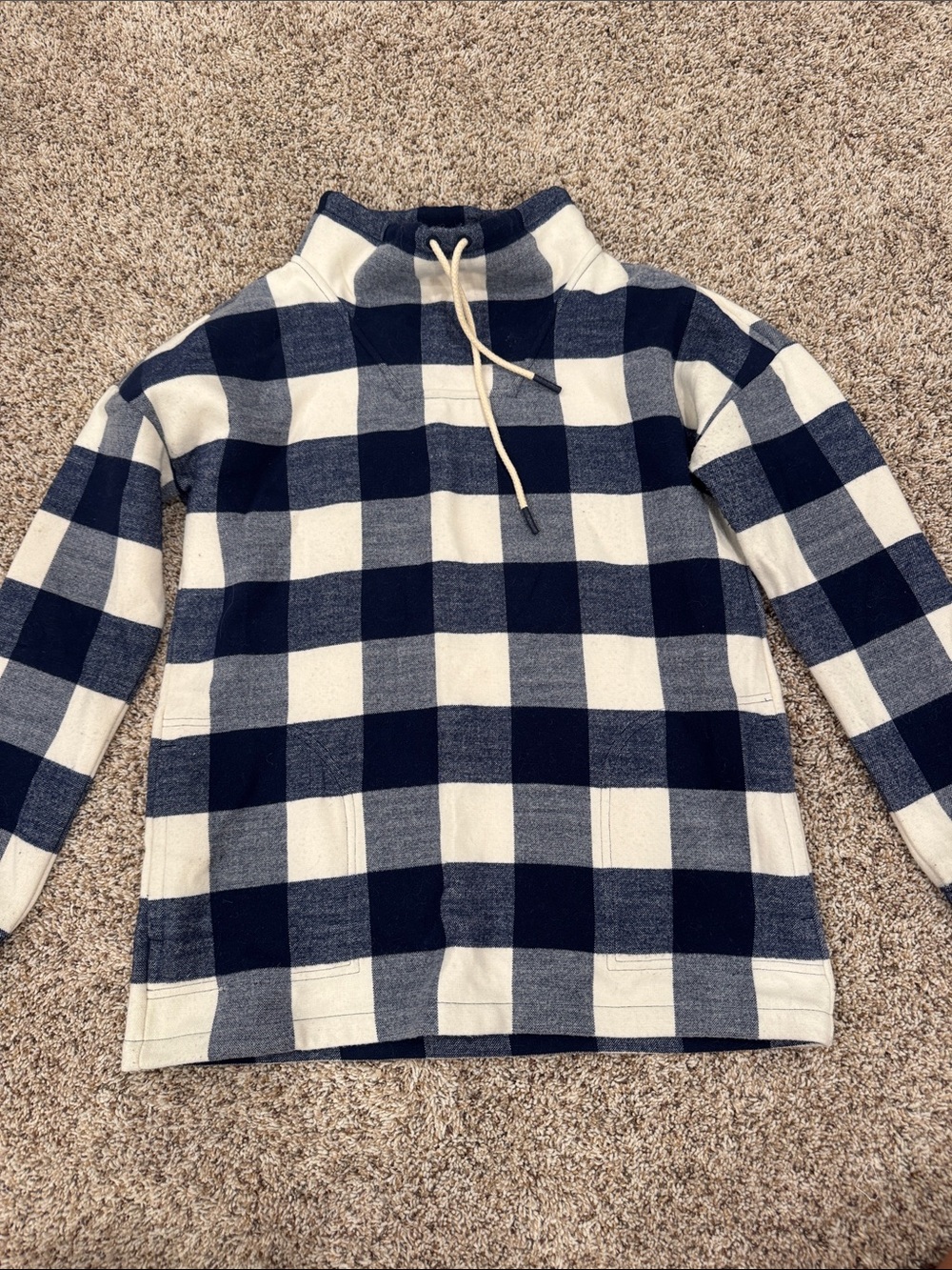 Vineyard Vines Navy and Cream Buffalo Check Pullover